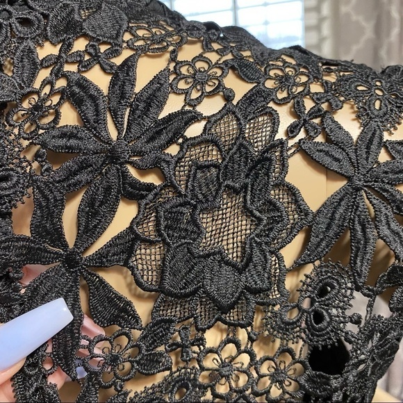 BARDOT SHEATH DRESS IN BLACK size 8 - Picture 7 of 8